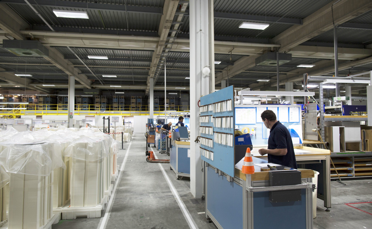 VKS Estampaciones Metálicas · Estampación Metálica para Fabricación Industrial de Piezas a Medida en Lleida